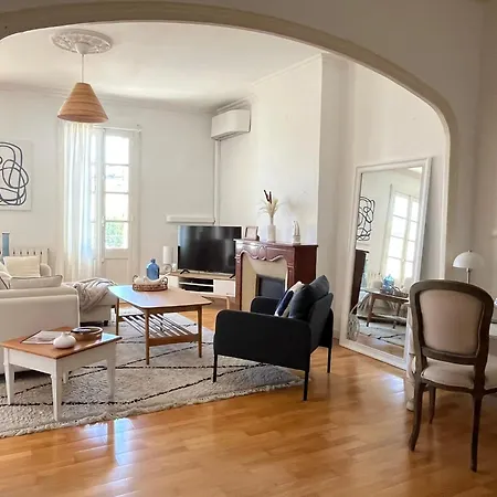 73m2 Climatise Au Coeur De La Ancienne *